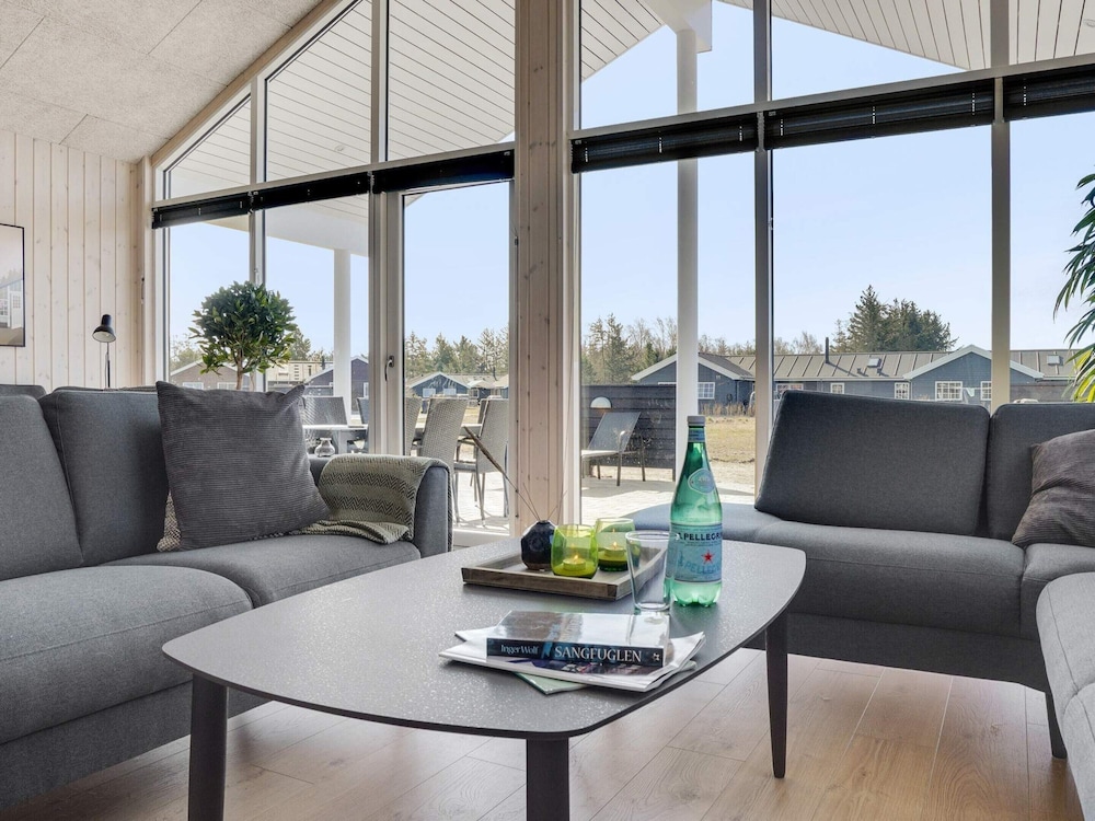 5 Star Holiday Home in Albaek