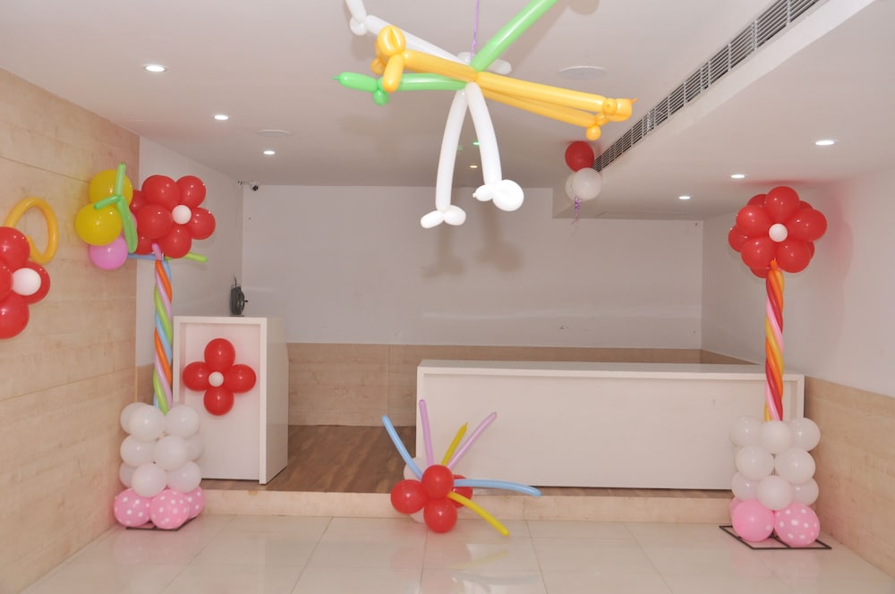 meeting & event spaces
