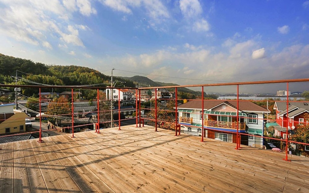 Gyeongju Twin Village Bed and Breakfast