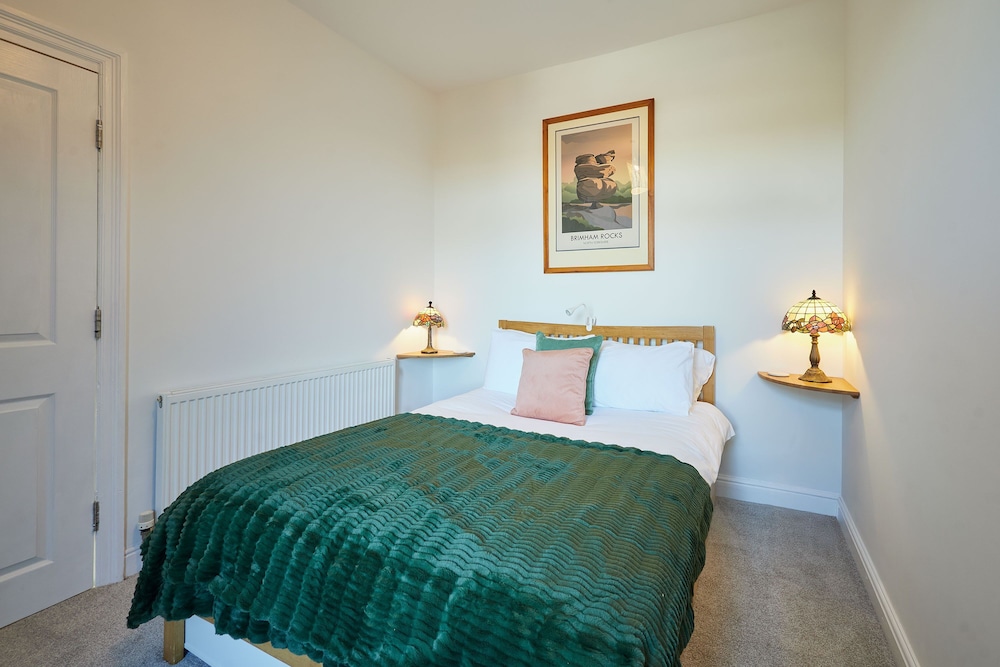 Host Stay Prospect Retreat