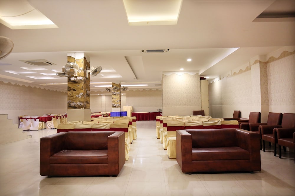 meeting & event spaces