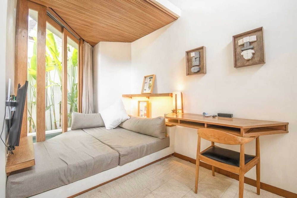 Opulent 1-br Villa Just 800m From Canggu Beach