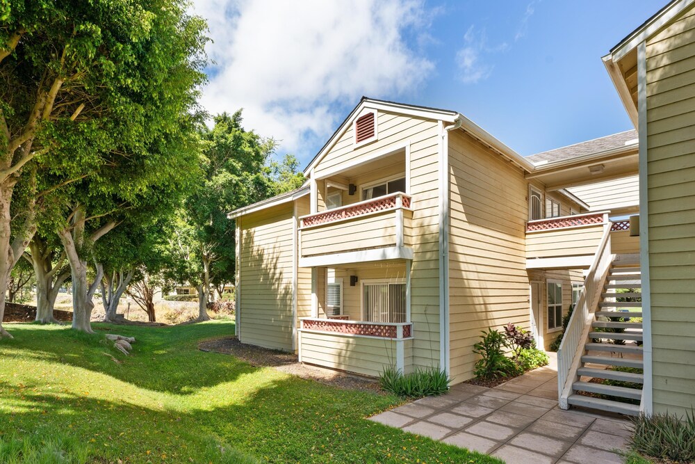 Big Island Fairway Terrace J-107 2 Bedroom Townhouse