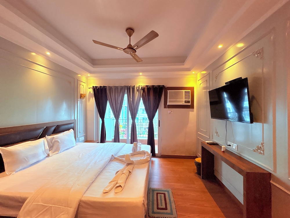 Hotel Jairam Way Bay