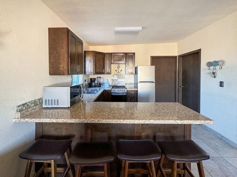 Casita With Excellent in Town Location
