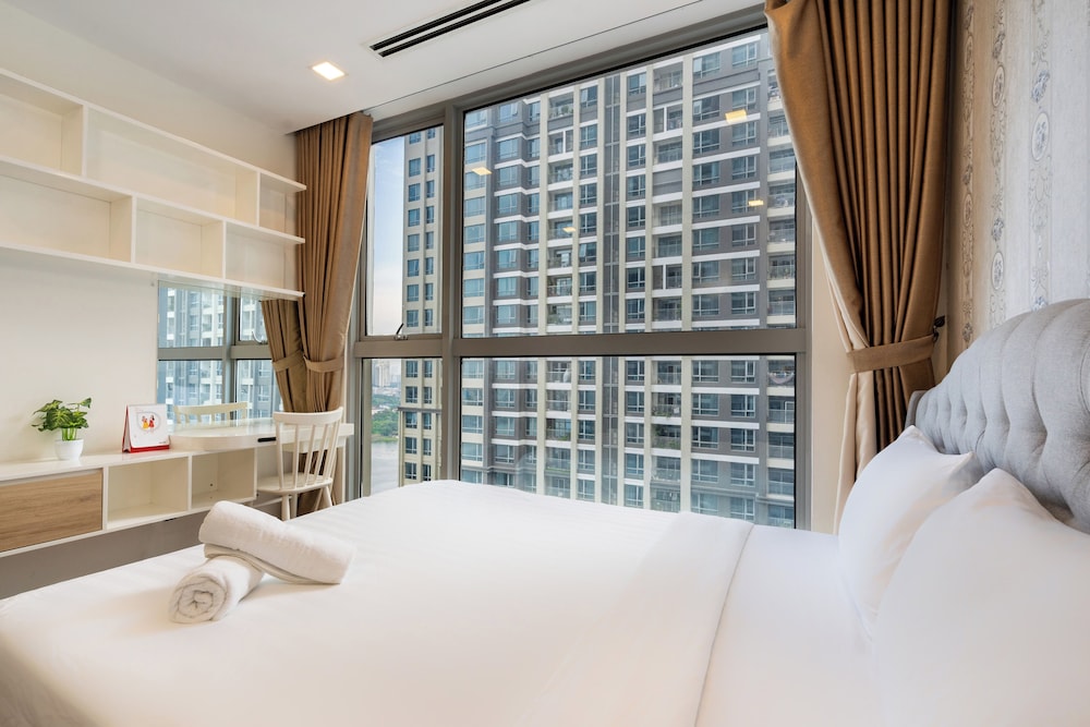 Sens House Saigon – Serviced Apartments in Vinhomes Central Park
