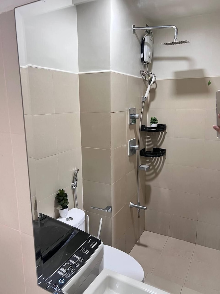 SHORE 3 RESIDENCES