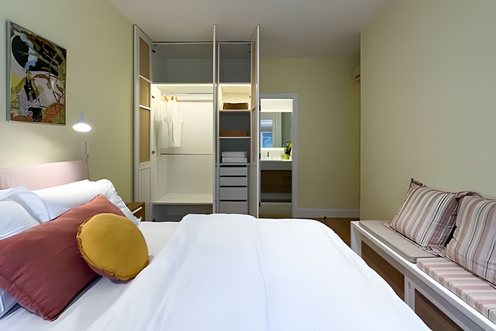 Ipanema | Duplex no melhor local do bairro, 4 quartos, 5 min da Praia - por Casapē Rio