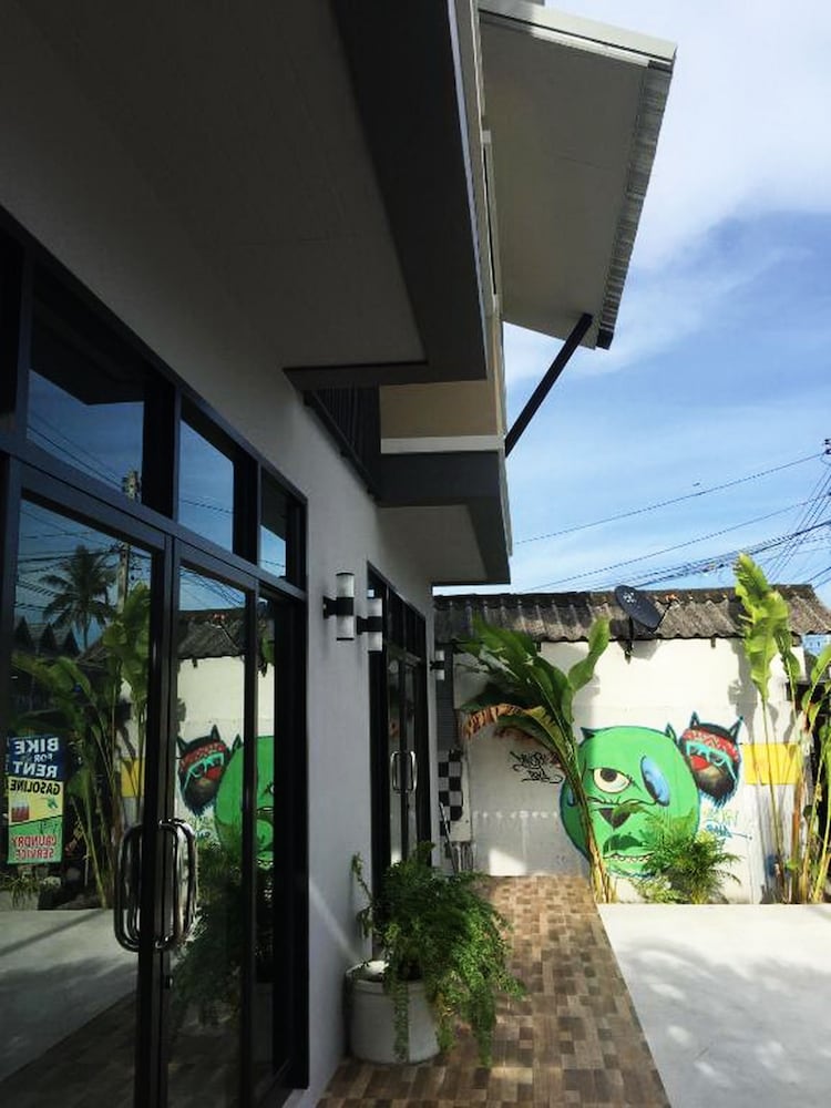 2 Rocks Boutique Hostel