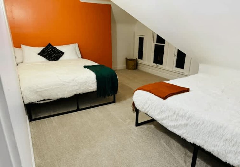 Short North Convention King Bed Free Parking