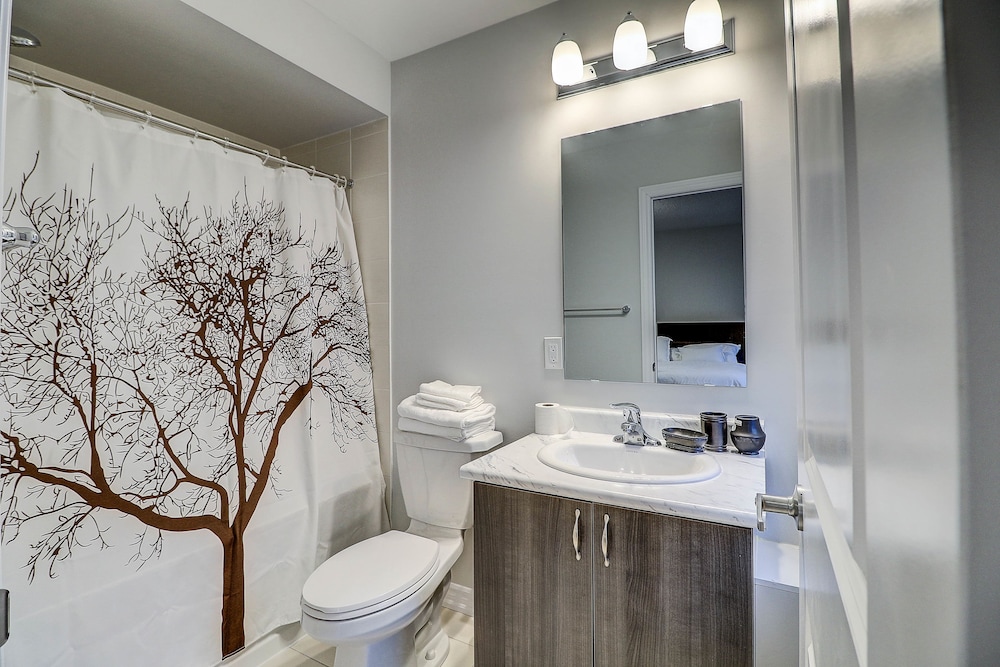Oshawa Luxury