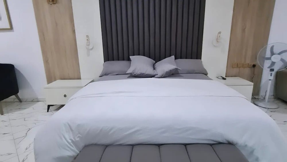 Uphoria Apartments