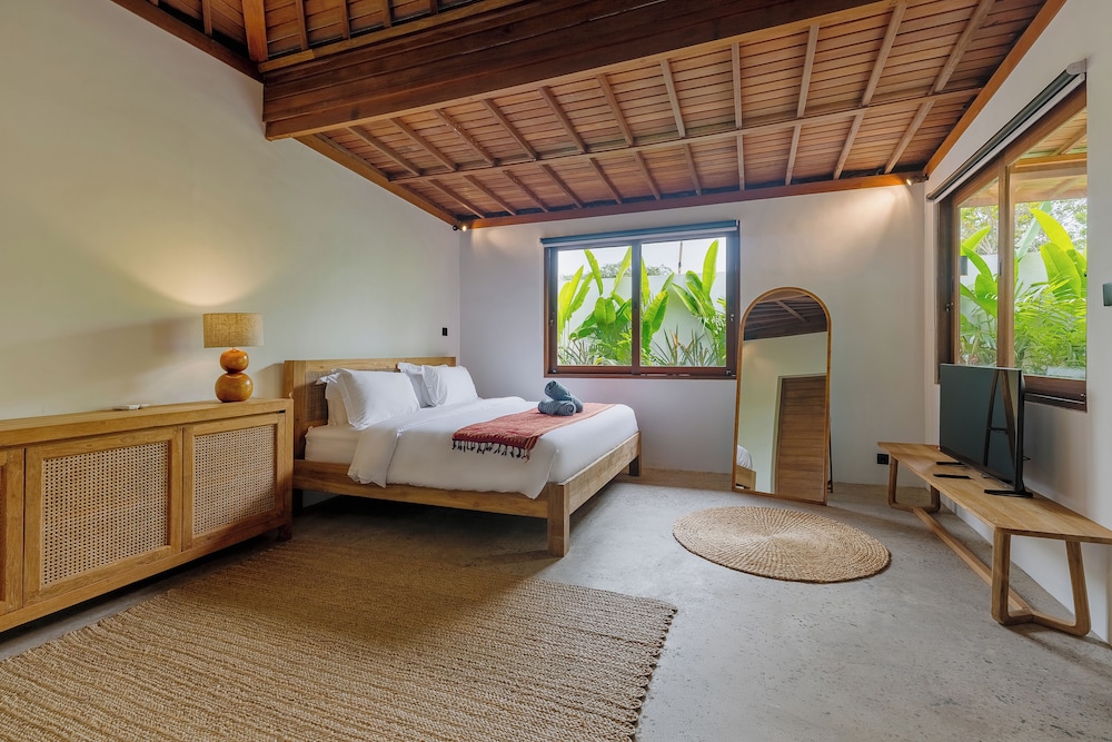 Kilani Villa By Betterplace