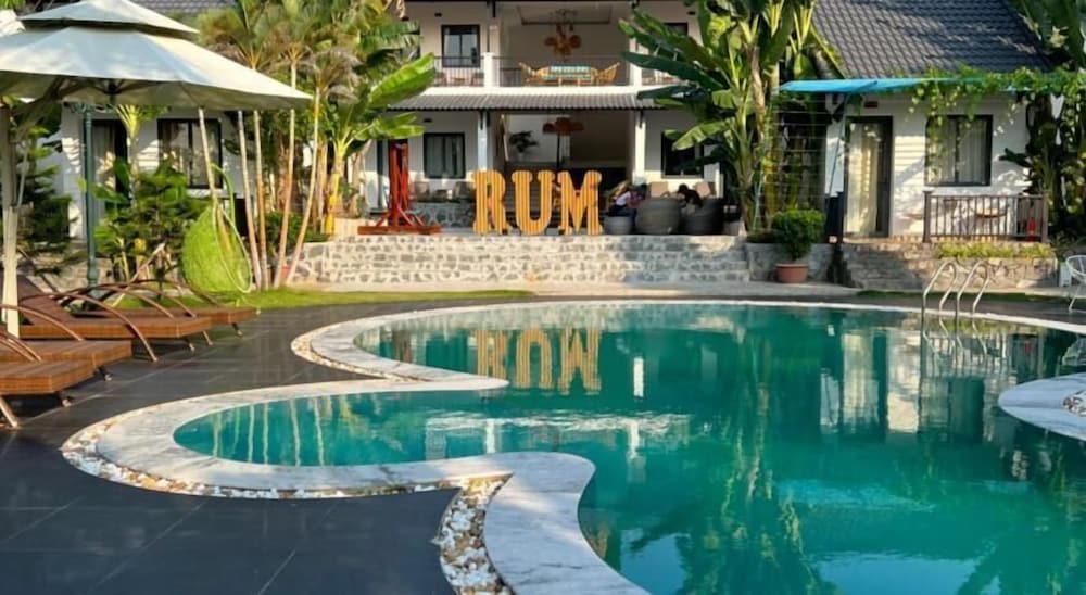 Rum Bungalow Resort Phu Quoc