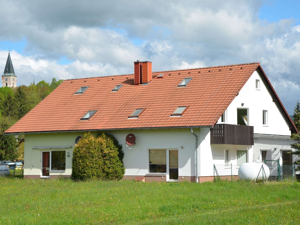 Retreat With Garden Views
