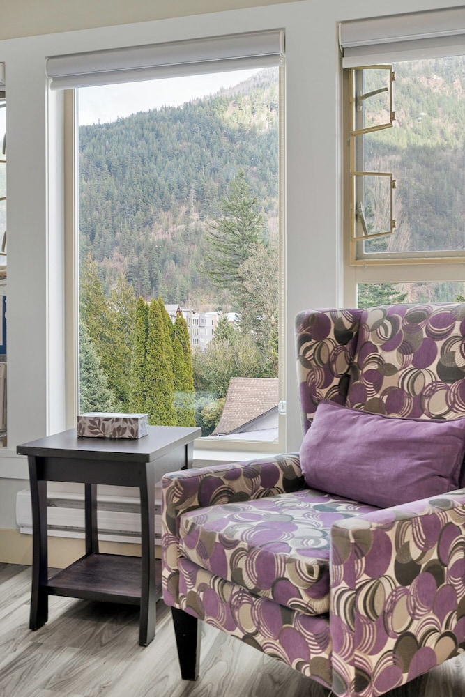 Breathtaking Bliss 2BR Penthouse