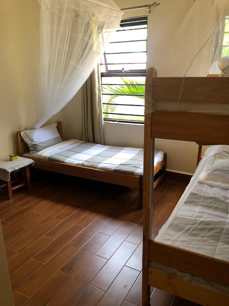 The Hive Entebbe Guesthouse view 2