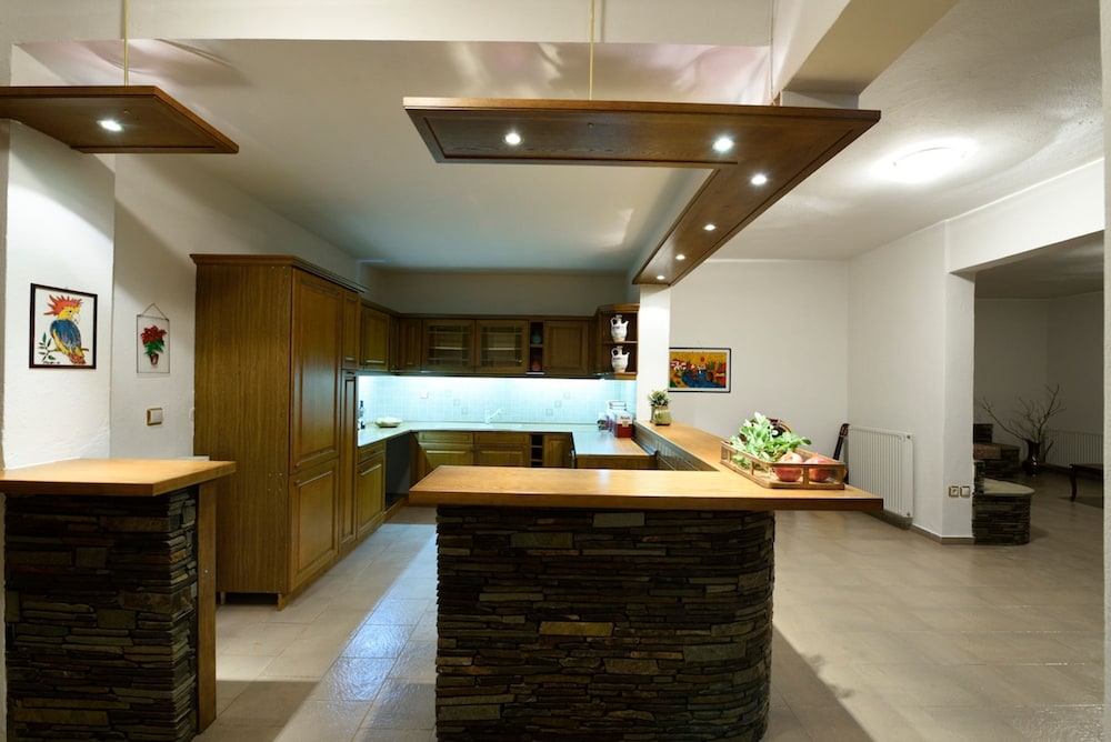 Escape Villa in Melissochori