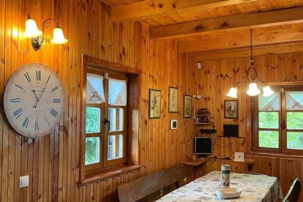 Holiday Home Snow Hill With Swimming Pool