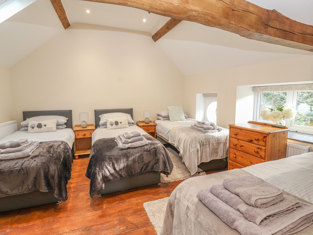The Old Coach House view 3