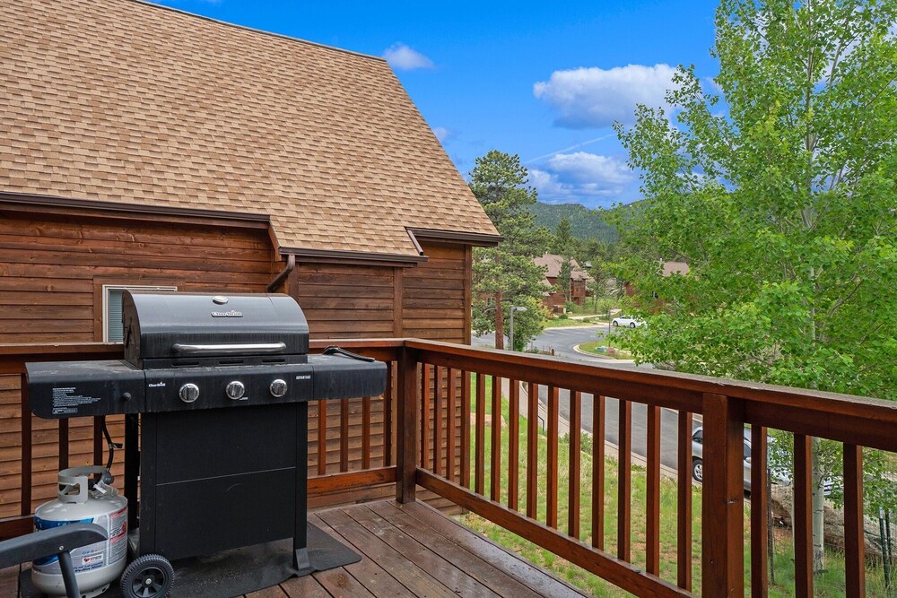 Solitude Condos - Estes Park CO