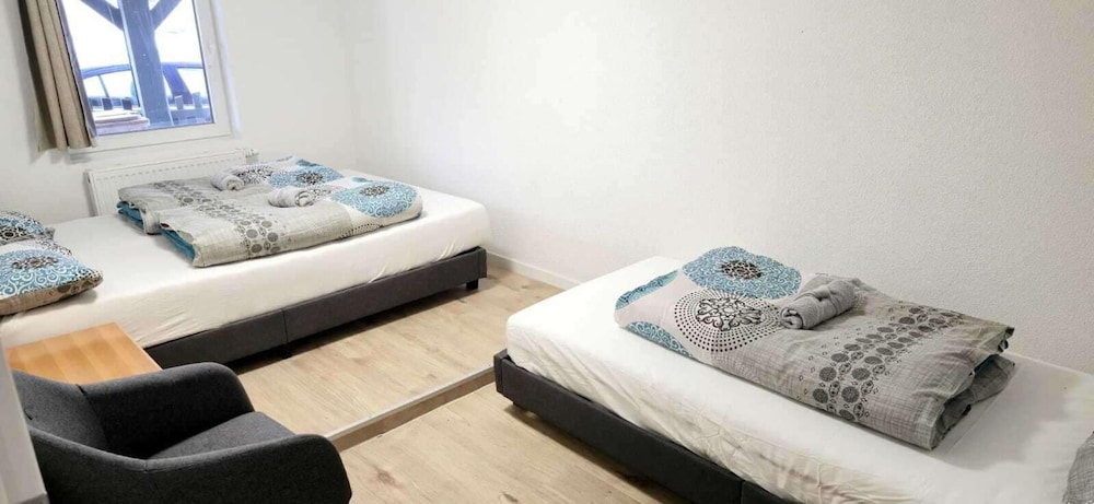 3-bed Cosy Apartment - Sleeps 8