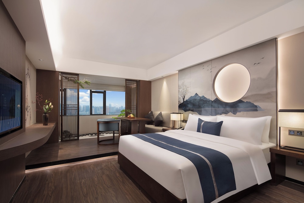 PuJing Hotel