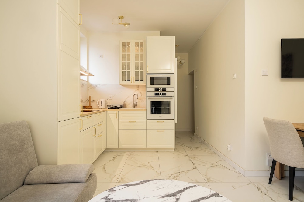 RentPlanet - Apartament Oławska 1