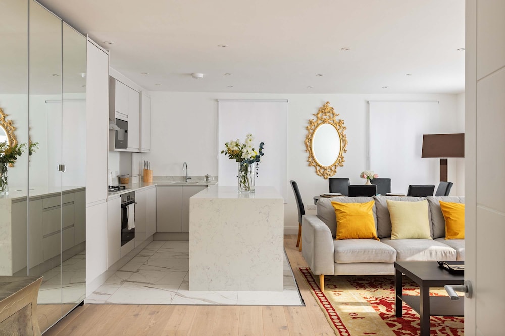 The Kensington Retreat