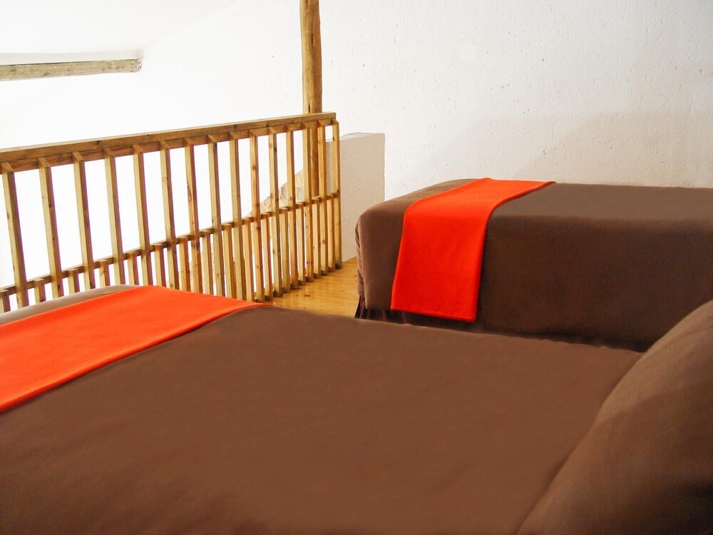 Esther's Lodge