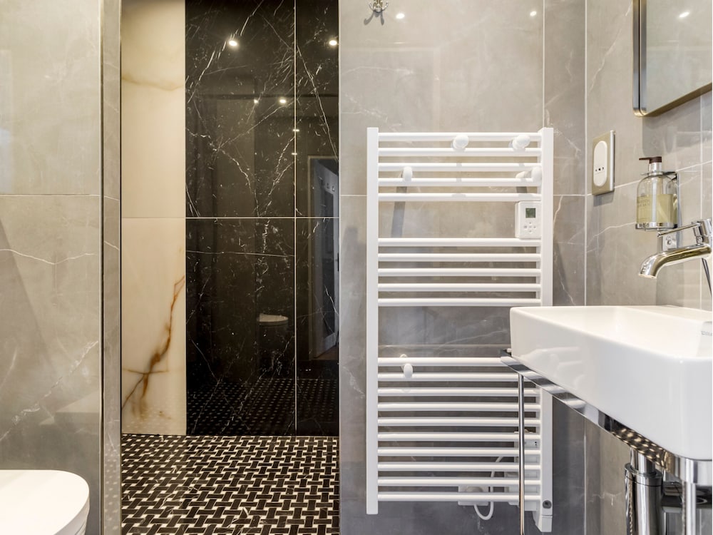 Merveil Luxury Suites - Florentin I-II
