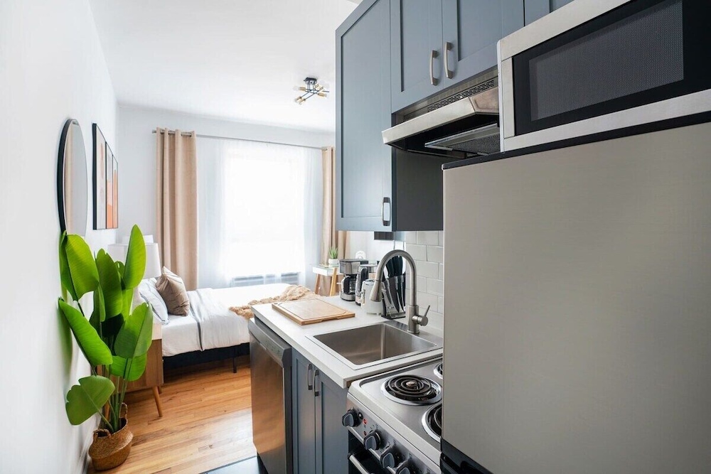 317 UES Apartments