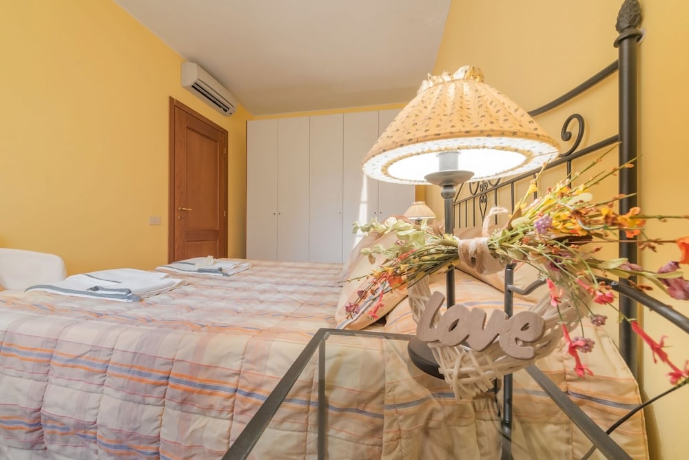 La Torre Apartments