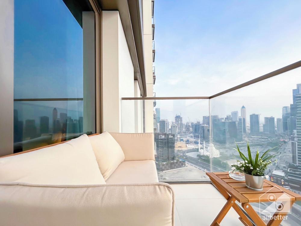 Luxury at Burj Crown Downtown Balcony & View