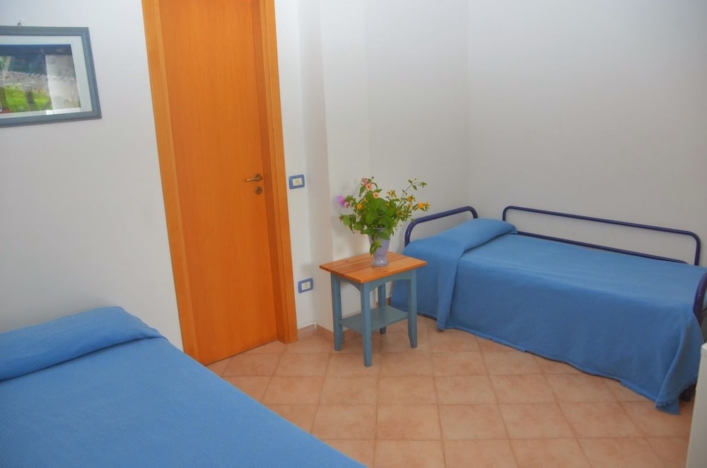 Photo 42