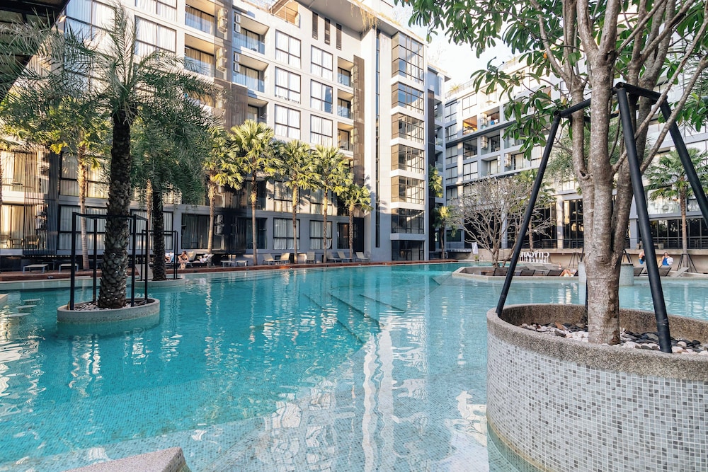 Condo with Full Facilities C255