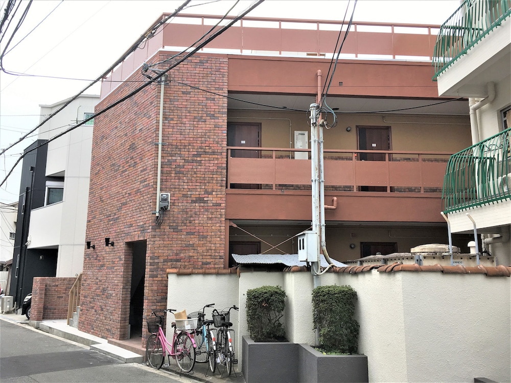 Tamade Sakura House