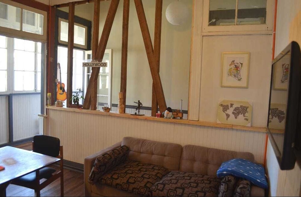 Photo 9