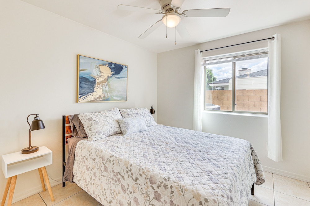 Charming Home w/ Pool - Near Mesa Arts Center! - Property Image 20