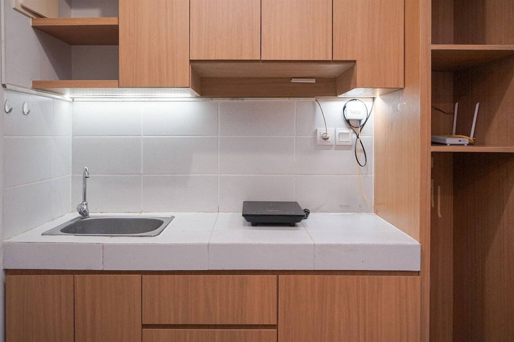 Cozy Living 1Br Apartment With Extra Room At Scientia Residence