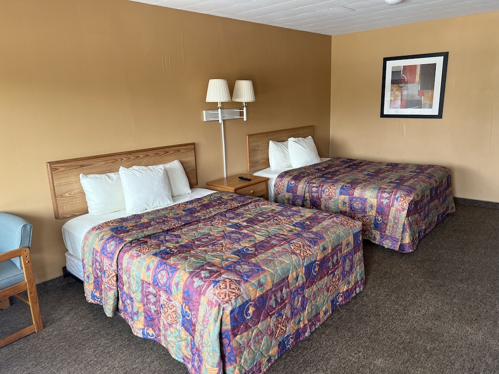 All Star Inn & Suites