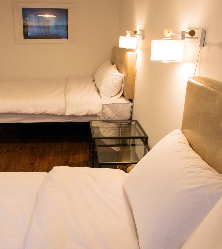Hi Jun Guesthouse