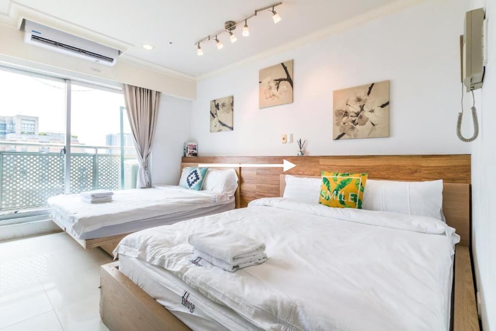 Hula Hotel - Hostel