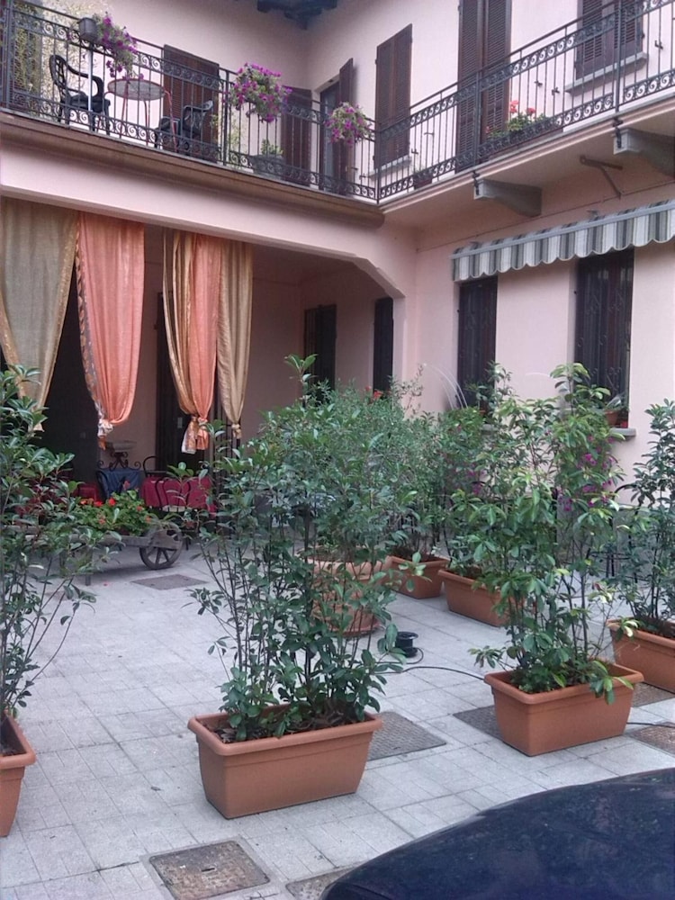 La Corte Del Poeta