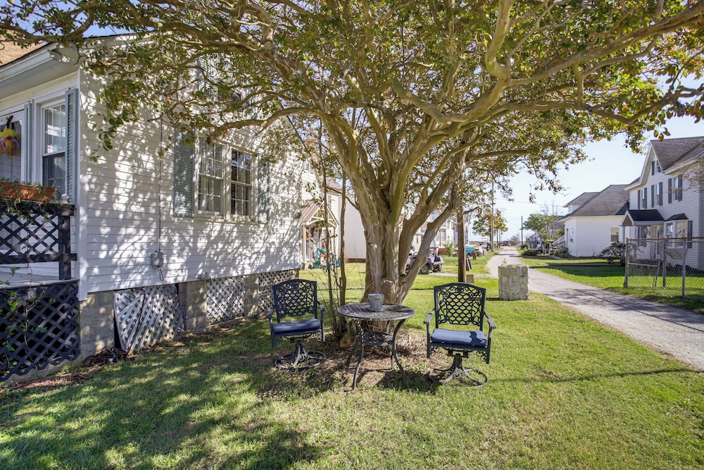 Fishing & Boating Retreat! Smith Island Cottage