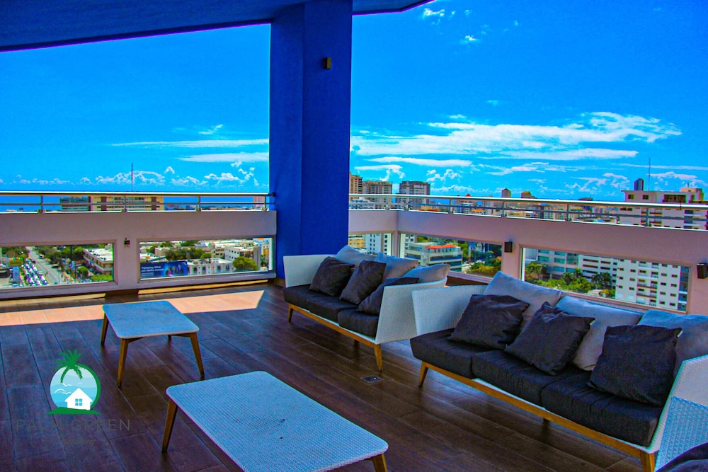 Tower Central - New Luxury - Ocean view view 2