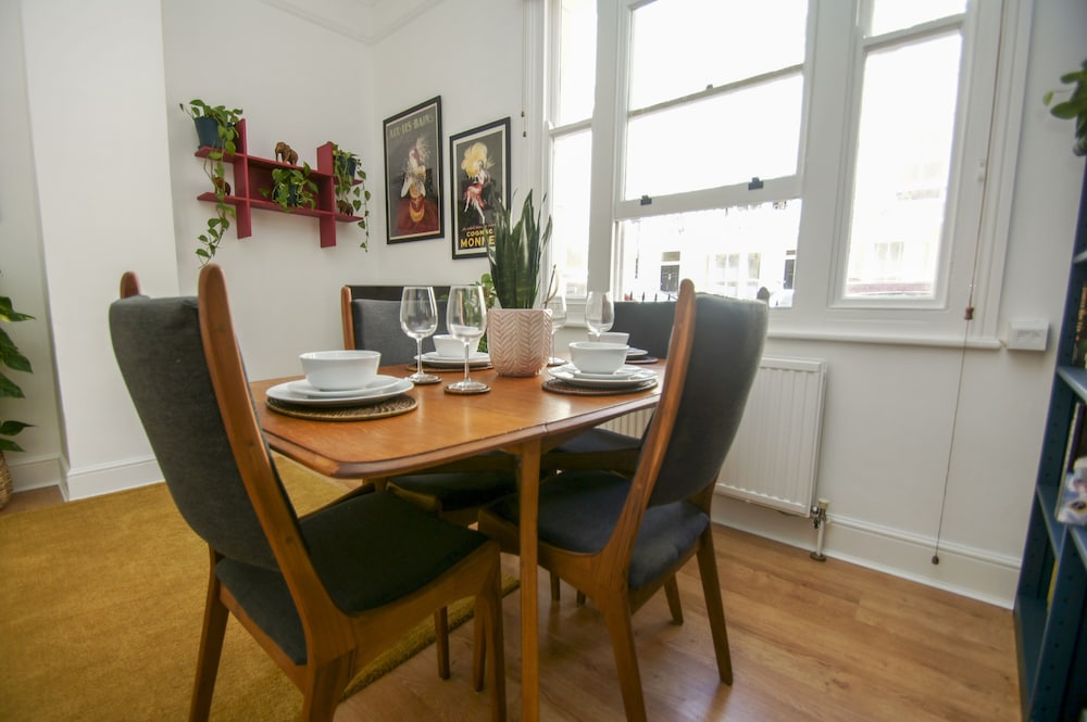 Waterloo Apartment