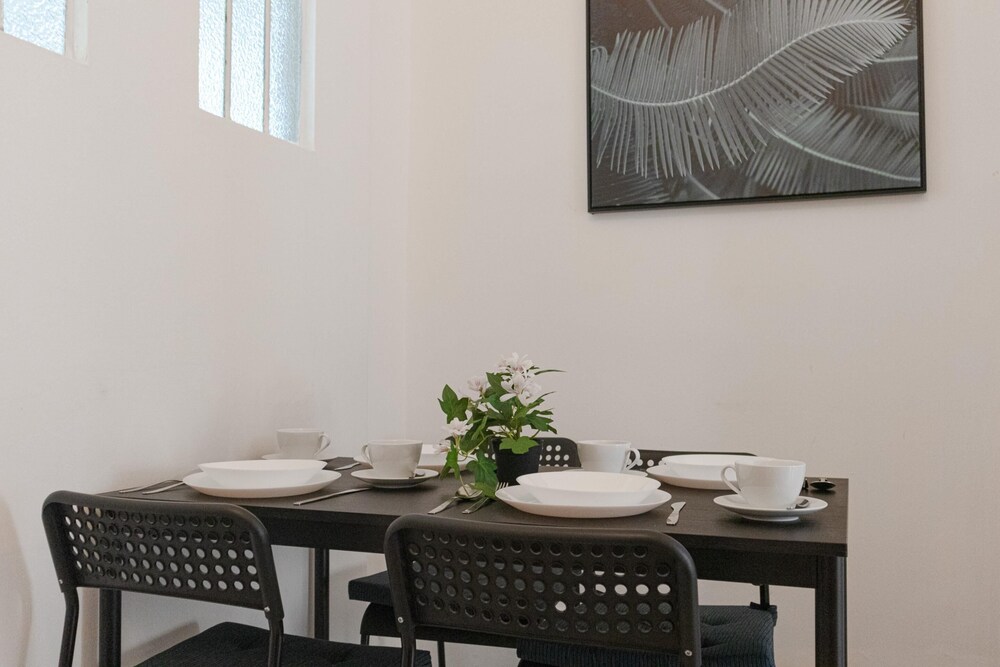 Pleasant 2BR shared Apt. Margareten