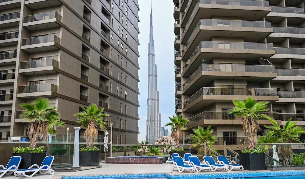 Elite Downtown Residence 2