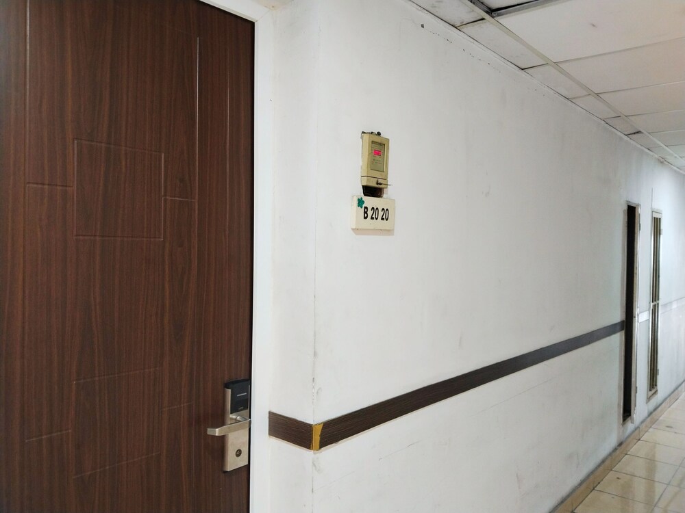 Amerta Room Apartemen Mutiara by Cocotel